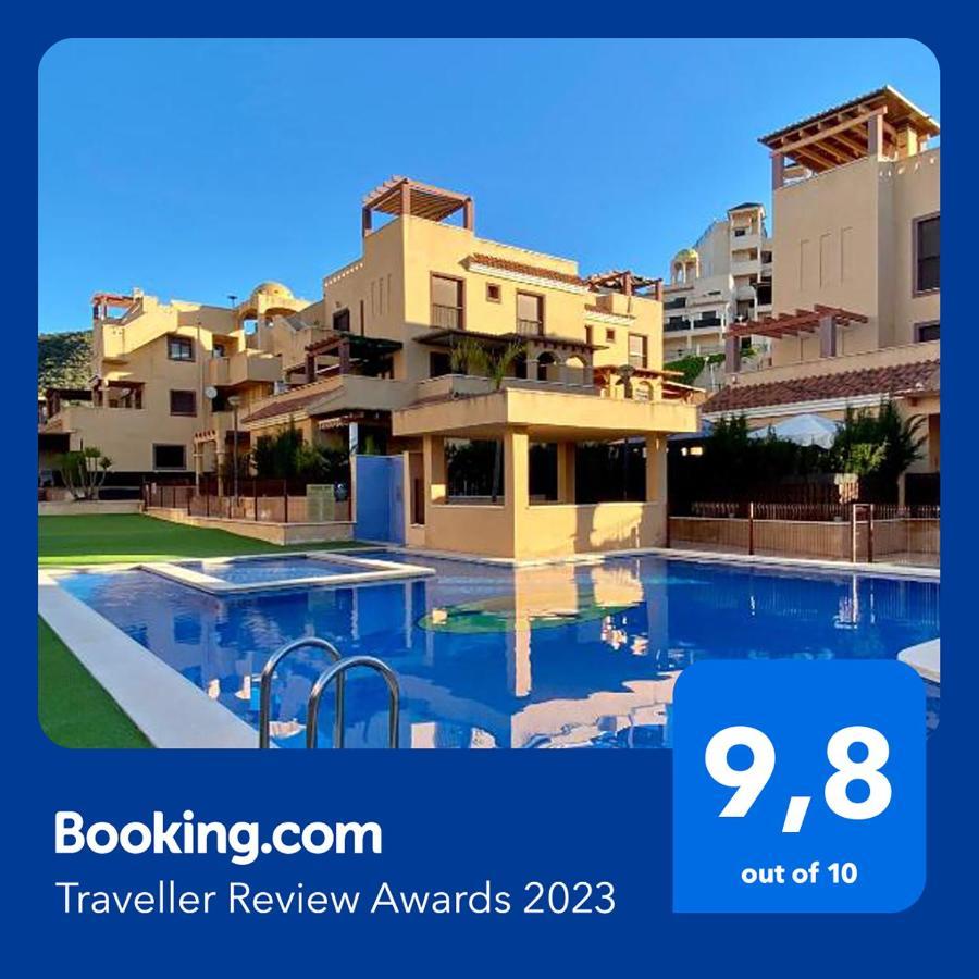 Precioso ático Con Vistas Al Mar Y La Montaña Apartamento *